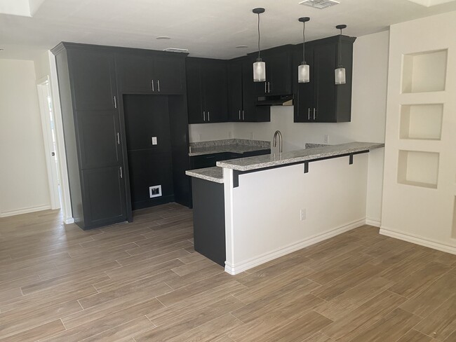 Kitchen With Bar - 20826 Sid Jones Rd