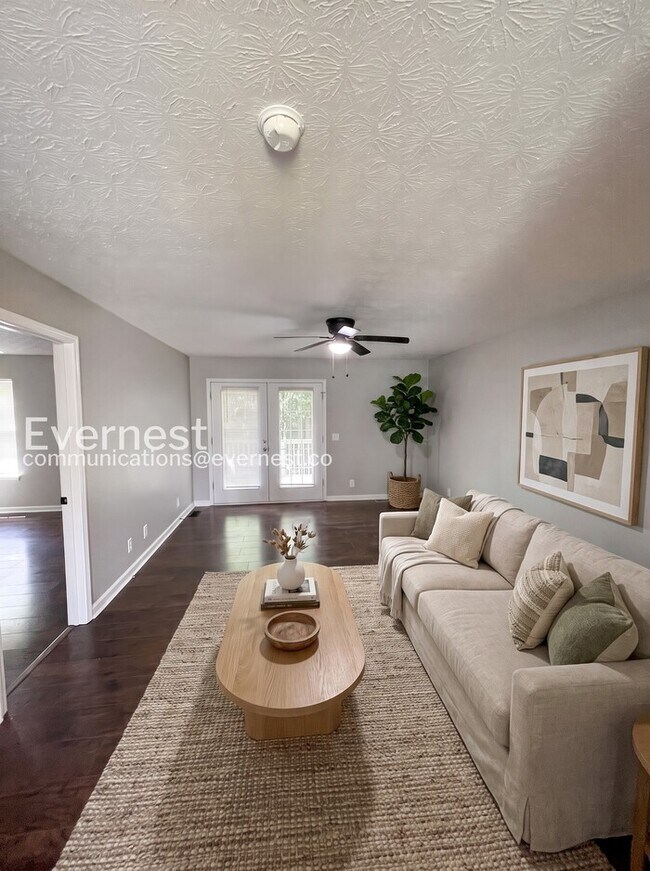 Foto del edificio - 636 Laramie Dr