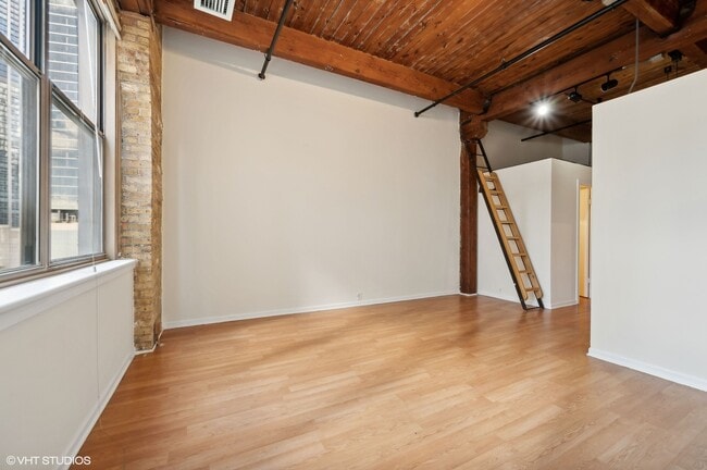 Building Photo - 540 N Lake Shore Dr