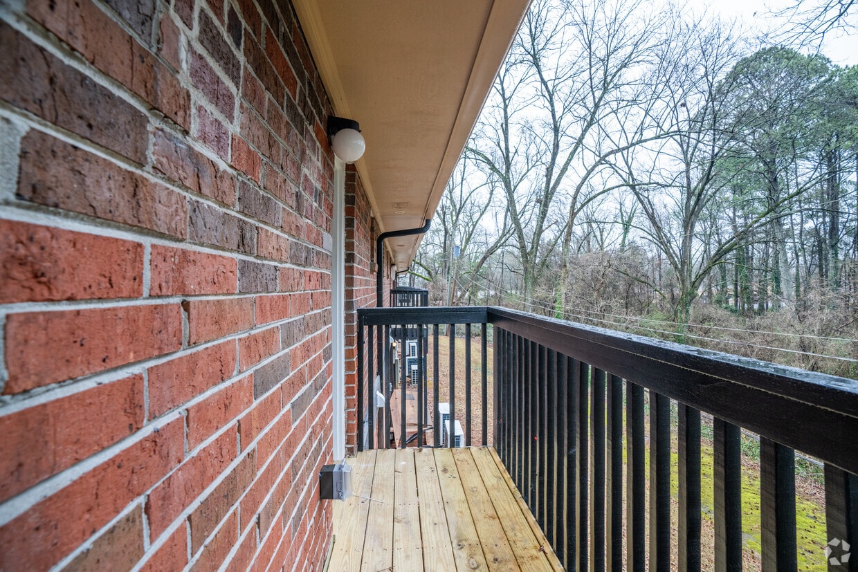 Belmont Crossing - 1940 Atlanta Rd Se Smyrna, GA 30080