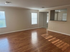 Building Photo - 3006 Founders Ct