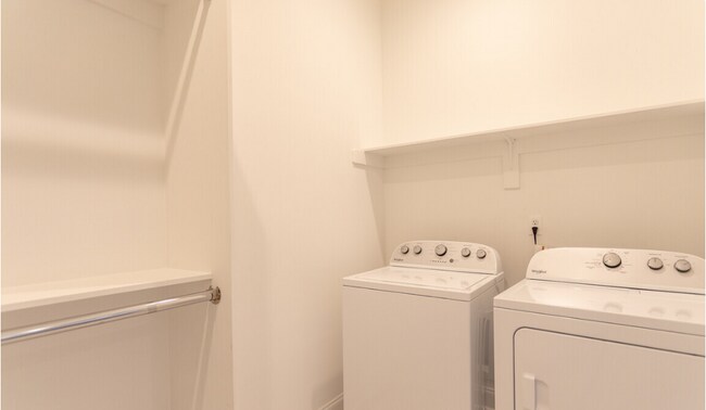 Foto del edificio - 1083 N Westyn Lp