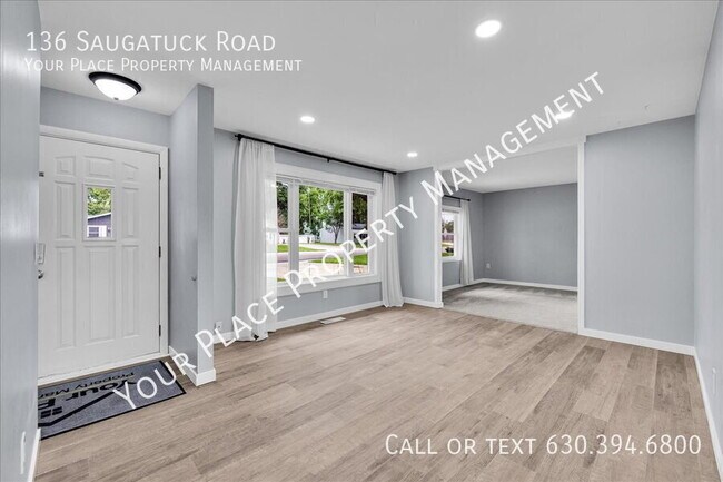 Foto del edificio - 136 Saugatuck Rd