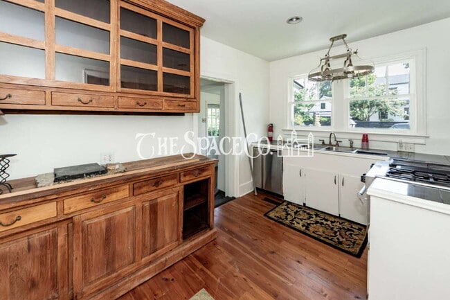 Photo - Now Leasing in Wagener Terrace — 25 8th Avenue, Charleston, SC Apartment