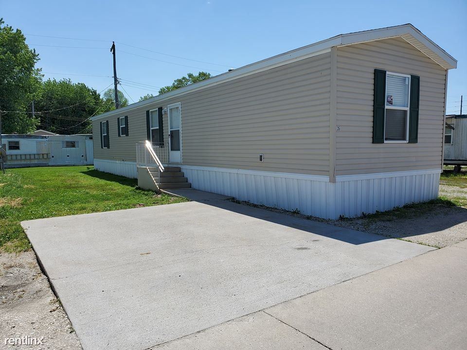 Primary Photo - 3 br, 1 bath House - 1301 Devils Glen Rd L...