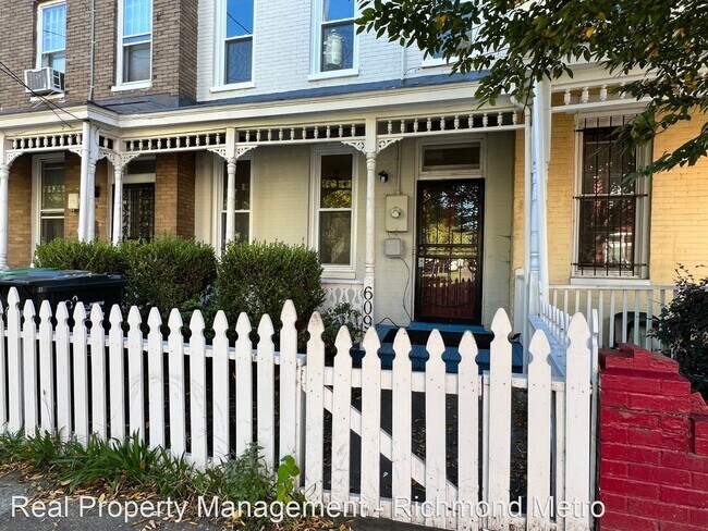 Building Photo - 3 br, 1.5 bath House - 609 St James Street