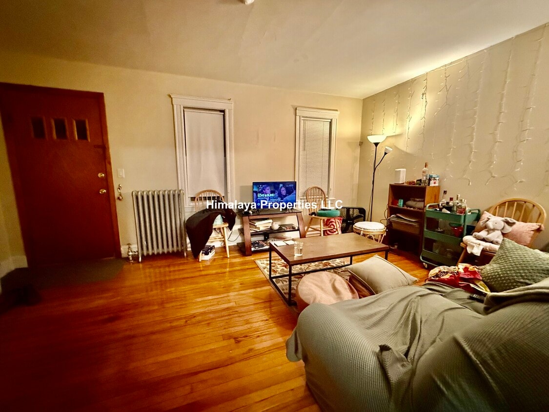 Primary Photo - 89 Hillsdale Rd