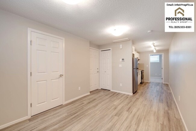 Building Photo - 6303 66 St