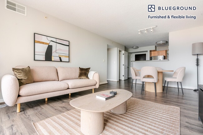 Building Photo - 4835 Cordell Ave