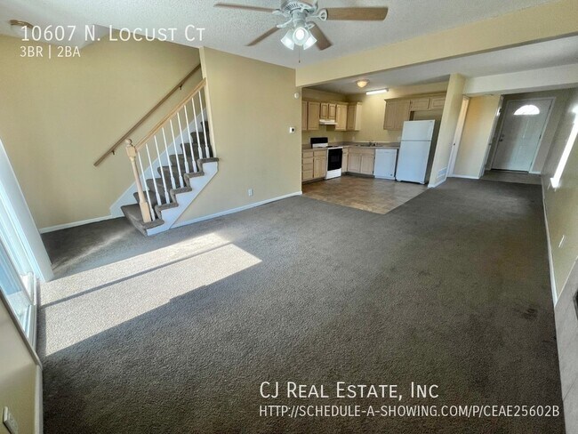 Foto del edificio - 10607 N Locust Ct