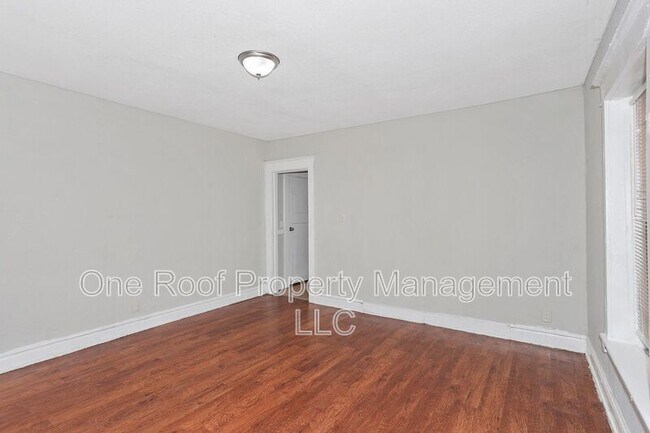 Building Photo - 3228-3230 E 8th St