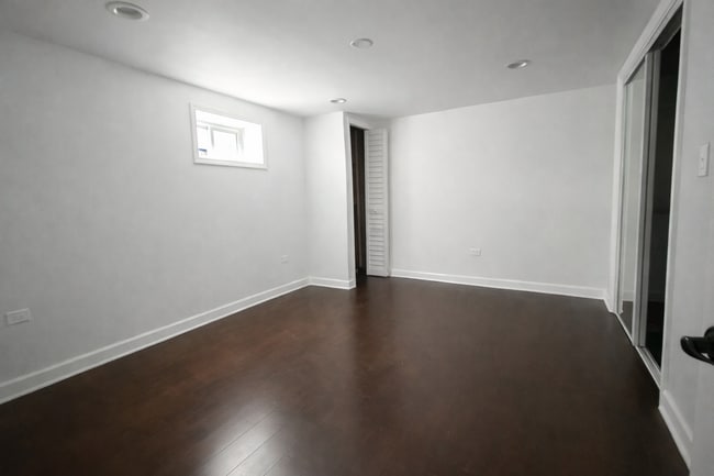 Foto del edificio - 4259 N Narragansett Ave