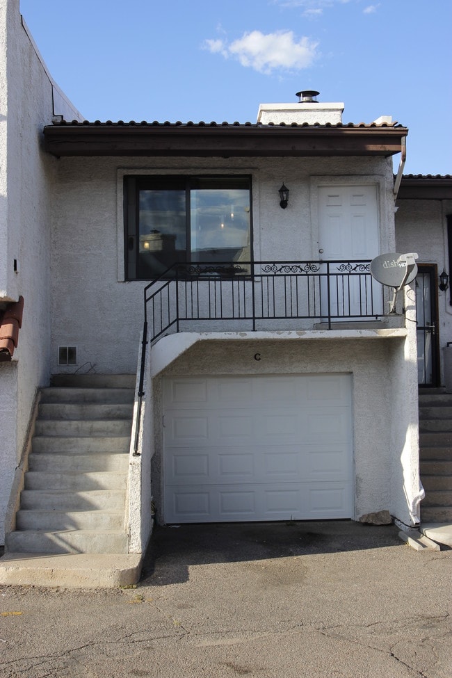 Building Photo - 2620 S Federal Blvd