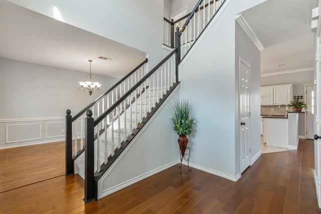 Building Photo - 1415 Normandy Ln