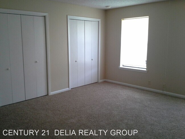 Building Photo - 4 br, 2 bath House - 120 Angelina Lane