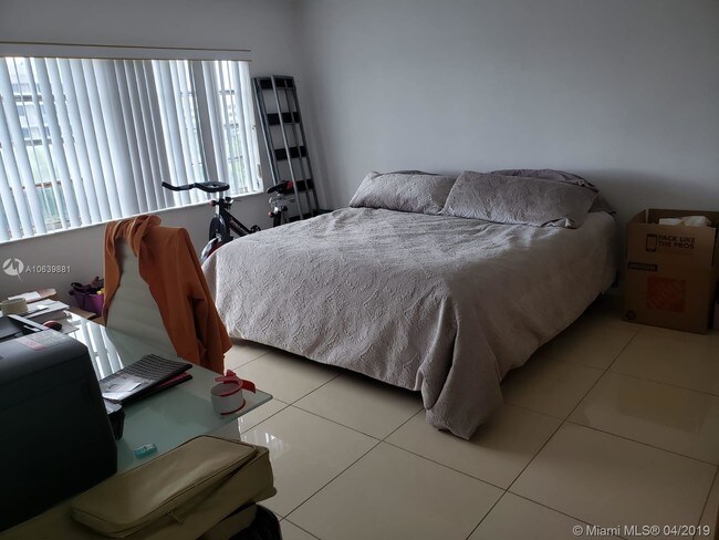 Foto del edificio - 1120 99th St
