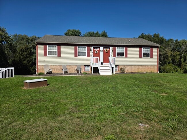 Front - 152 Church St