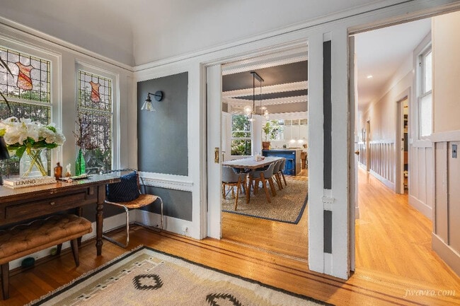 Foto del edificio - 241 Ashbury St