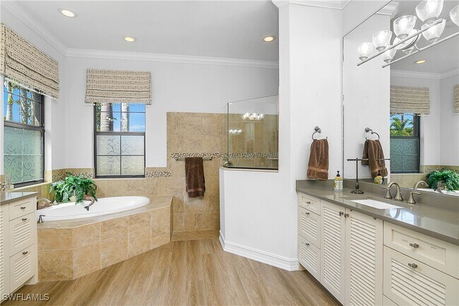 Building Photo - 9489 Italia Way