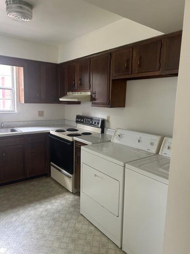 Foto del edificio - New Listing!
