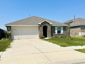 Building Photo - 4985 Almond Ter Dr