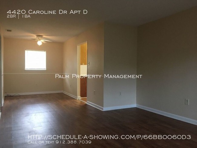Foto del edificio - 4420 Caroline Dr