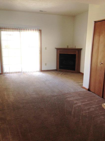 living room with gas fireplace - 117 N Terrace Ave