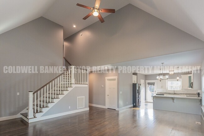 Foto del edificio - 9618 Shooting Star Cir