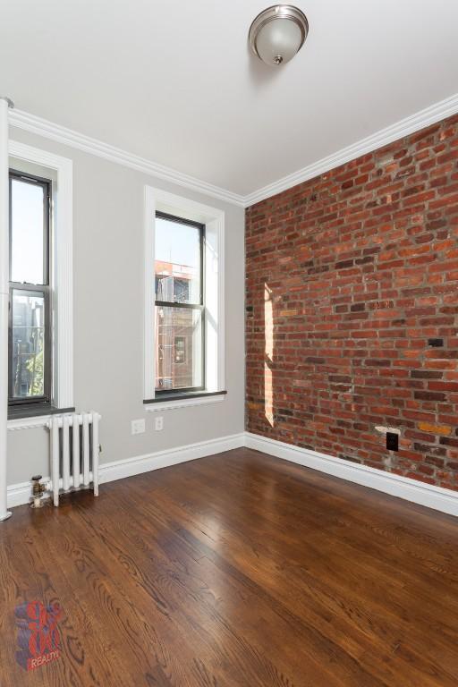Building Photo - 234 Mott St