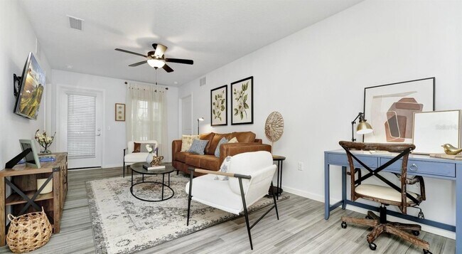 Foto del edificio - 2500 Conserve Cir