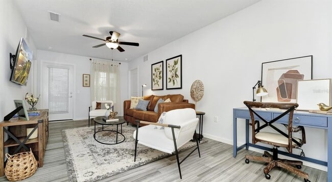 Building Photo - 2500 Conserve Cir