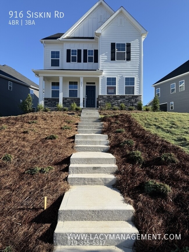 Building Photo - 916 Siskin Rd