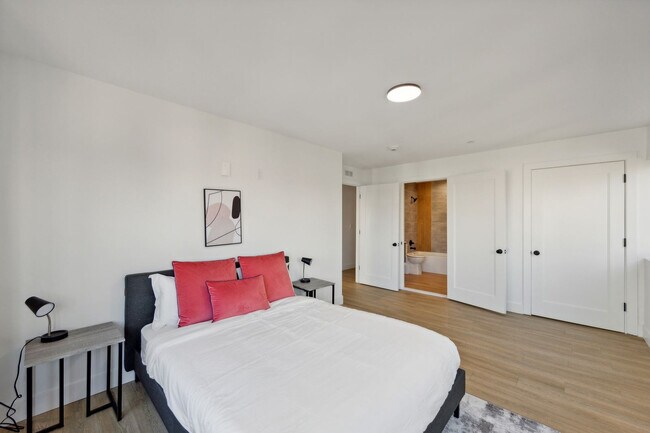Foto del edificio - 913 N Market St