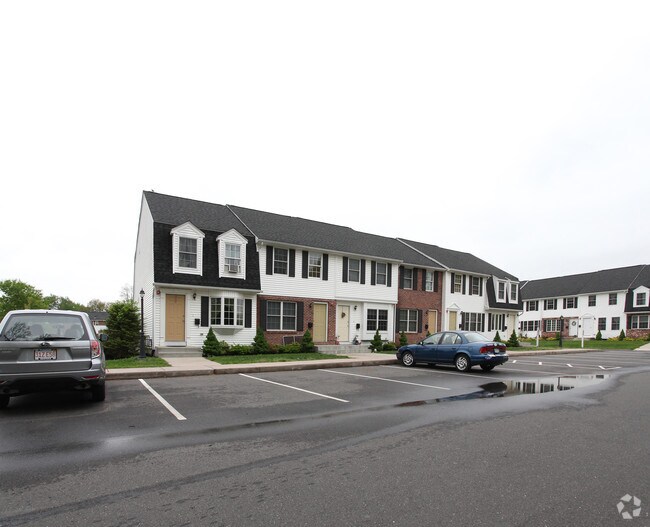 Pinevale Apartments Agawam, MA