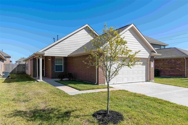 Foto del edificio - 5438 Long Arbor Ln