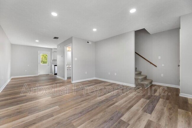 Building Photo - 2637 US-11W