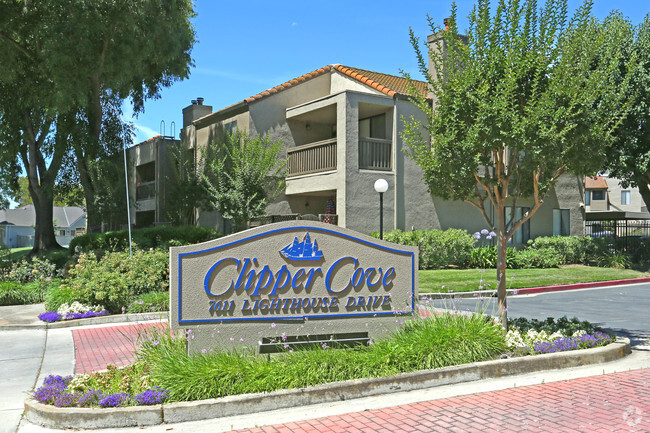 Foto del edificio - Clipper Cove Apartments