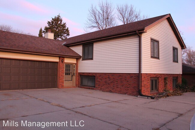 Foto del edificio - 5 br, 3 bath House - 315 N 56th