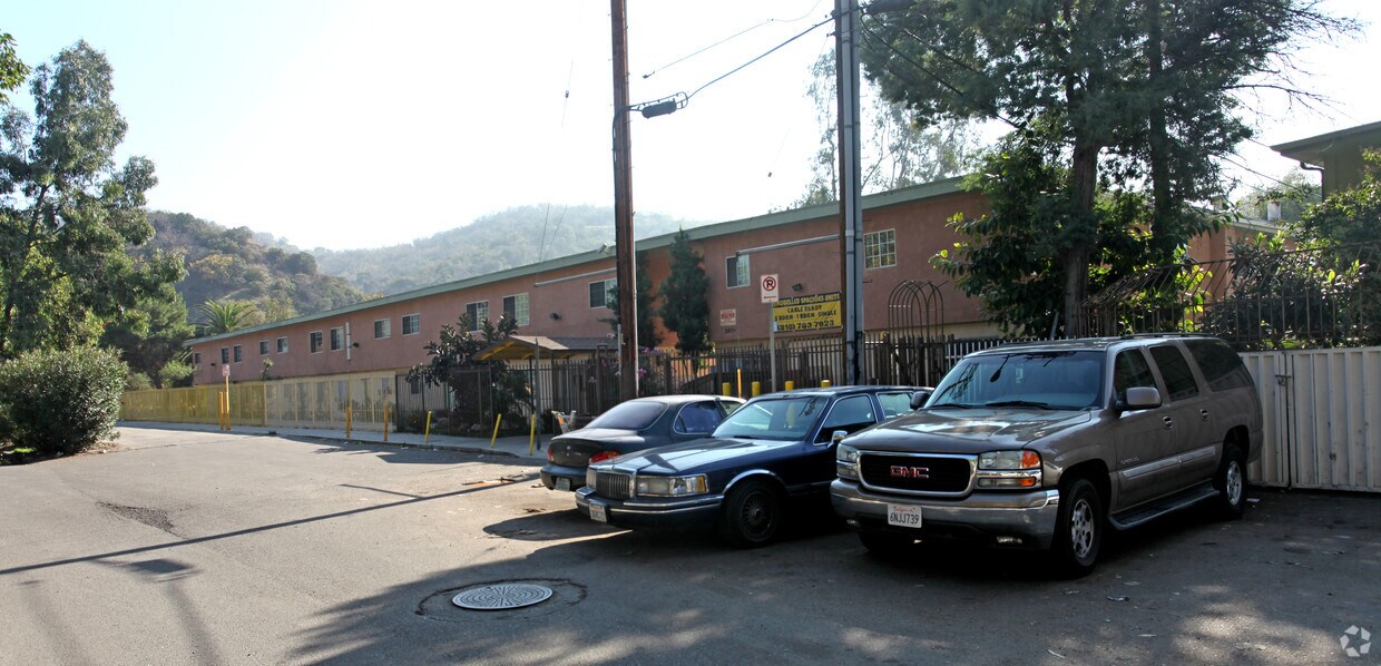 Building Photo - 260 S Avenue 50