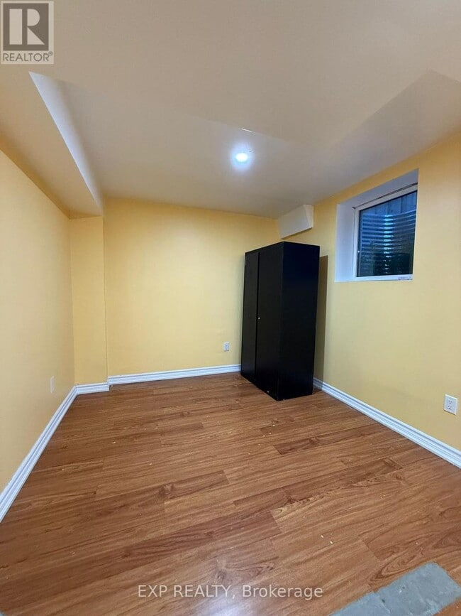 Building Photo - 59 Roadmaster Ln