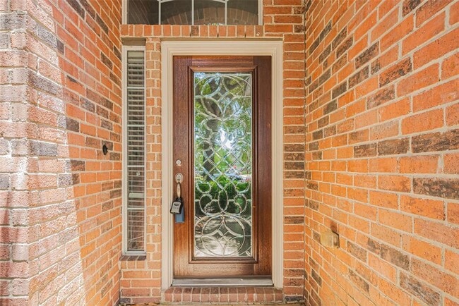 Foto del edificio - 2502 Oakthorn Ct