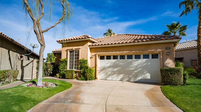 Building Photo - 80220 Green Hills Dr