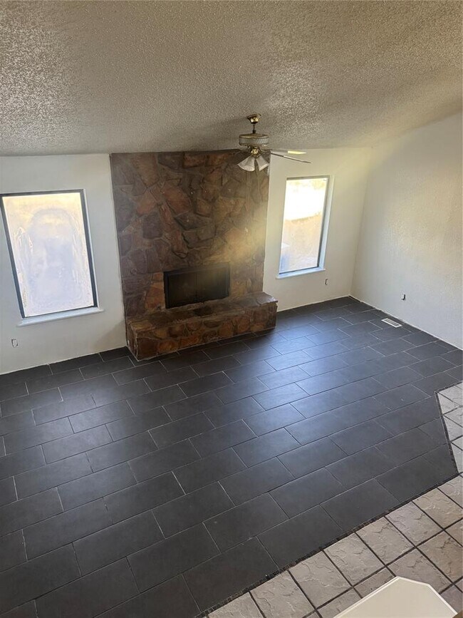 Foto del edificio - 7009 NW 90th St