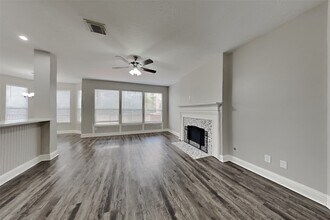 Building Photo - 6611 Emerald Ash Ct