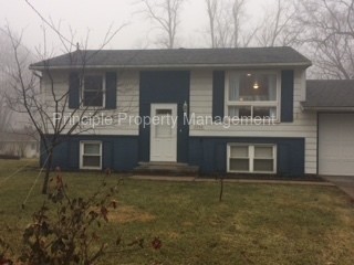 Primary Photo - Large Home Limestone Schools