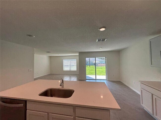 Foto del edificio - 7798 SW 139th St Rd