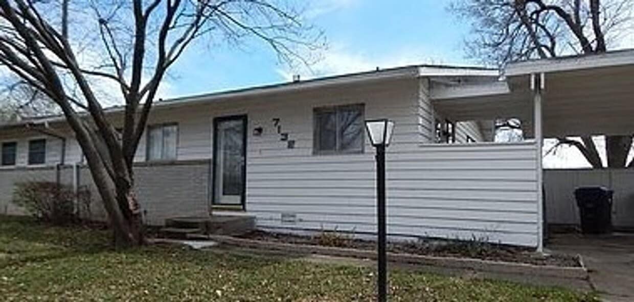 7132 SW Lario Ln, Topeka, KS 66619 House Rental in Topeka, KS