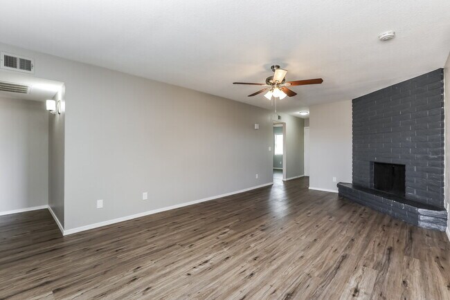 Foto del edificio - 4124 N 106th Ave