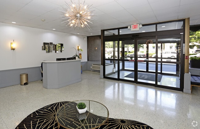 Lobby Photo - 1350 Fifteenth Street