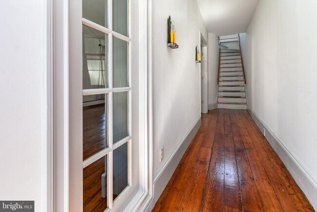 Foto del edificio - 34 Buttonwood St